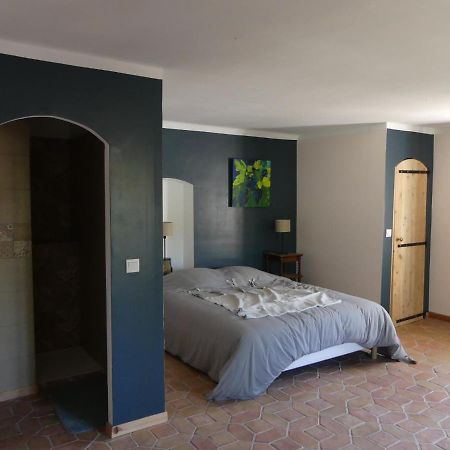 Le Charme D'Une Vieille Bastide Provencale Sollies Pont Bagian luar foto