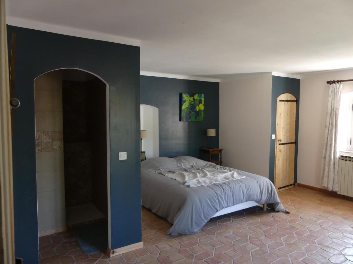 Le Charme D'Une Vieille Bastide Provencale Sollies Pont Bagian luar foto