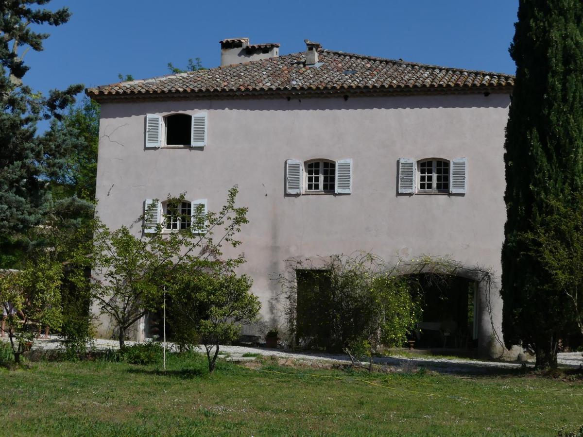 Le Charme D'Une Vieille Bastide Provencale Sollies Pont Bagian luar foto