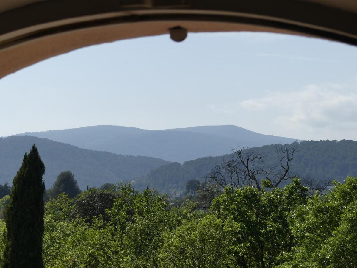 Le Charme D'Une Vieille Bastide Provencale Sollies Pont Bagian luar foto