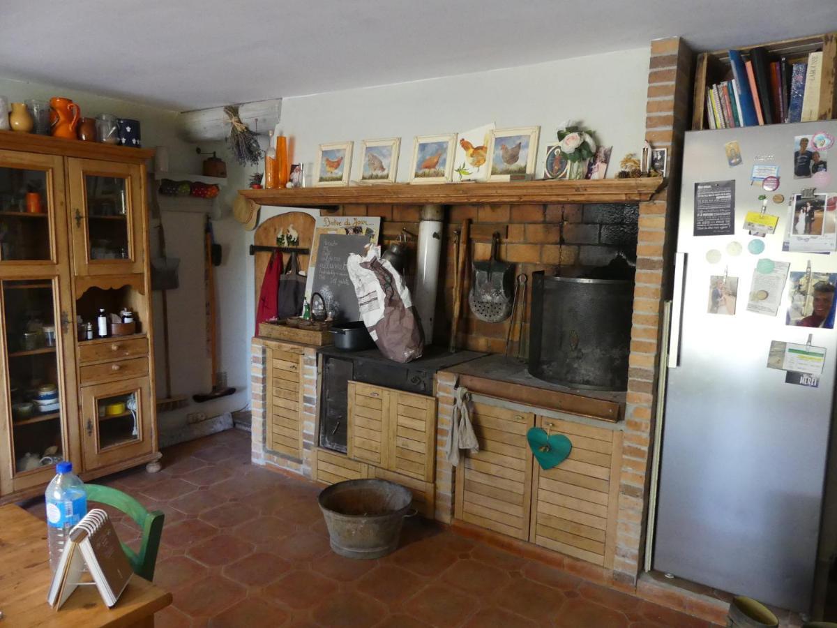 Le Charme D'Une Vieille Bastide Provencale Sollies Pont Bagian luar foto